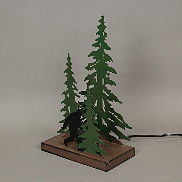 Rustic Metal Bigfoot Forest Stroll Accent Lamp Decorative Sasquatch Home Decor - Picture 8 of 10